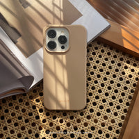 iPhone 16 / 15系列 可拆式 Urban Basic 鮮奶茶 背繩防摔手機殼