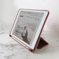 iPad 12.9/Air5/iPad 9/mini7系列 耍萌柴犬 皮革平板保護套