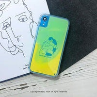 iPhone XS/XR/max/11pro/11max/SE3客製化字母擁抱戀人霓虹流沙殼A款