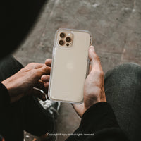 iPhone 16/15/14/13/12/11/SE3 自在悠遊 雙層二合一手機掛繩 防摔殼