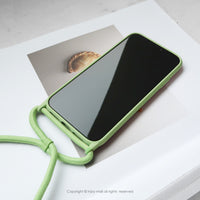 iPhone 13/13pro/12/11/SE3 悠然巴塞隆納背繩背帶手機殼